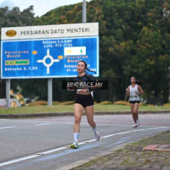 Runner Photo 3997695
