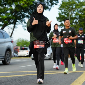 Runner Photo 3997705