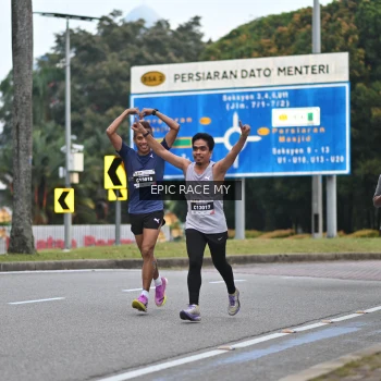 Runner Photo 3997713