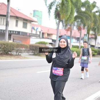 Runner Photo 3997722