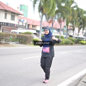Runner Photo 3997735