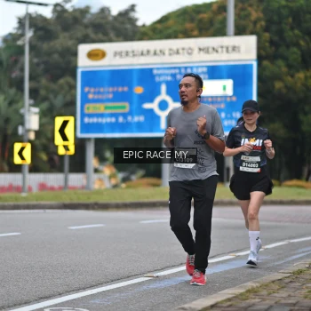 Runner Photo 3997737