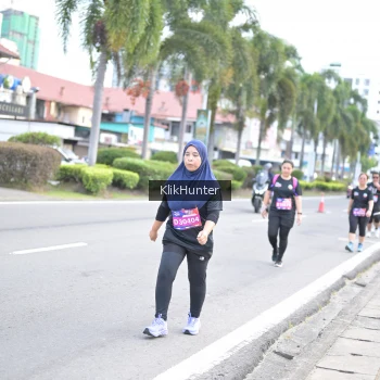 Runner Photo 3997747