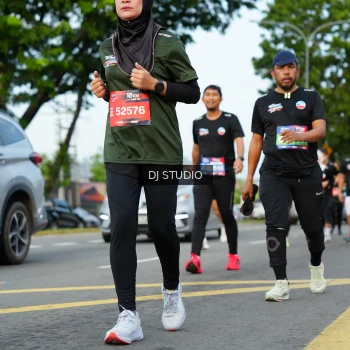 Runner Photo 3997753