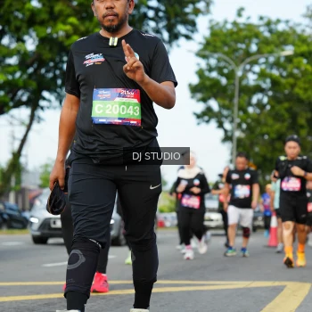 Runner Photo 3997770