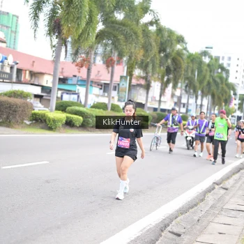 Runner Photo 3997791