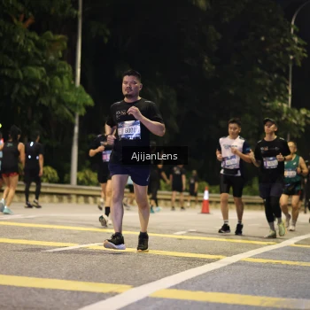 Runner Photo 3997799