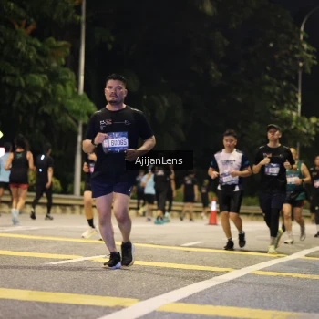 Runner Photo 3997810