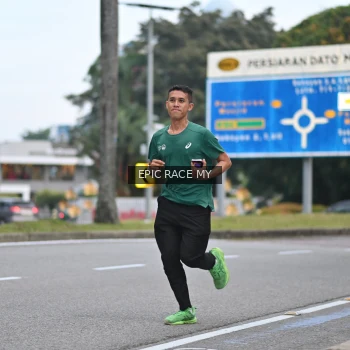 Runner Photo 3997834