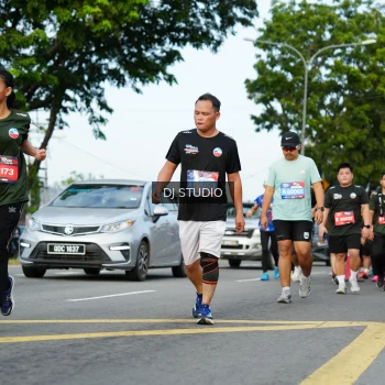 Runner Photo 3997927