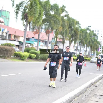 Runner Photo 3997937