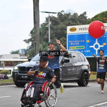 Runner Photo 3997971