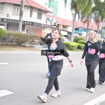 Runner Photo 3997979