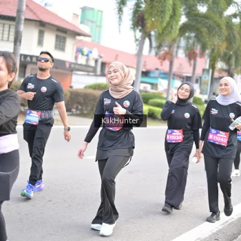 Runner Photo 3997986