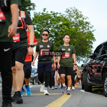 Runner Photo 3997995