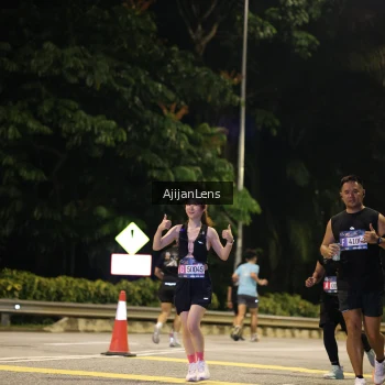 Runner Photo 3998002