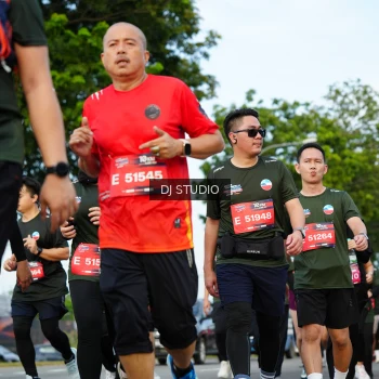 Runner Photo 3998011