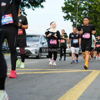Runner Photo 3998041