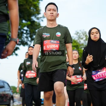 Runner Photo 3998055