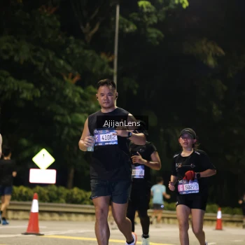 Runner Photo 3998060