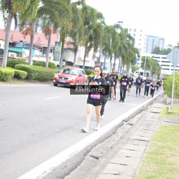 Runner Photo 3998081