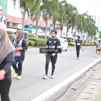 Runner Photo 3998086