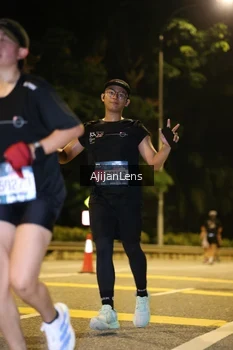 Runner Photo 3998102