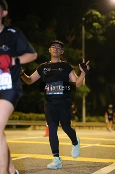 Runner Photo 3998106
