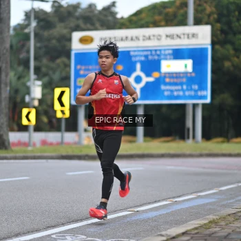 Runner Photo 3998114