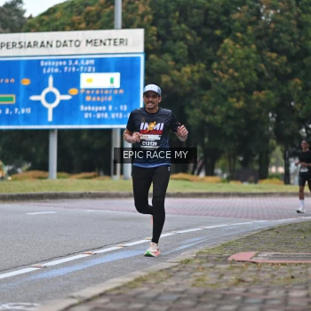 Runner Photo 3998121