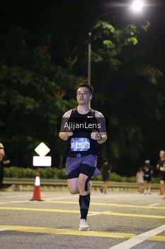Runner Photo 3998122