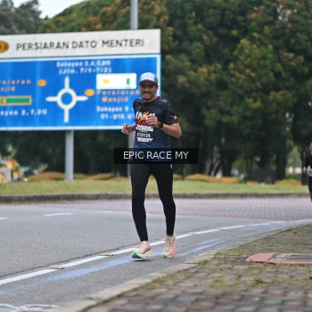 Runner Photo 3998125