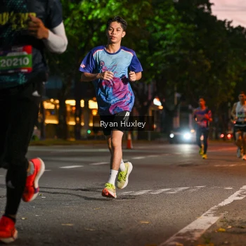 Runner Photo 3998132