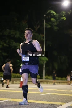 Runner Photo 3998141