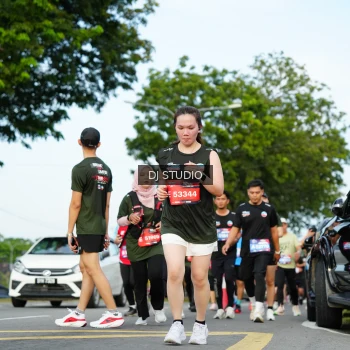 Runner Photo 3998143