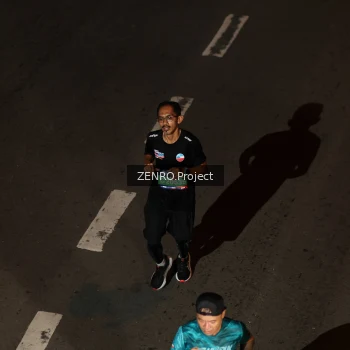 Runner Photo 3998150
