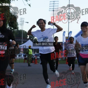 Runner Photo 399816