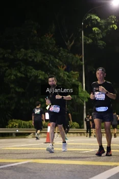 Runner Photo 3998183