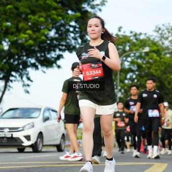 Runner Photo 3998186