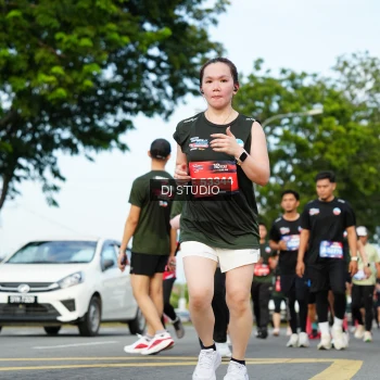 Runner Photo 3998188