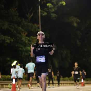 Runner Photo 3998225