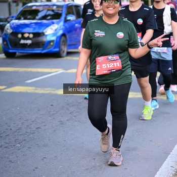 Runner Photo 3998272