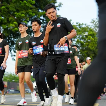 Runner Photo 3998273