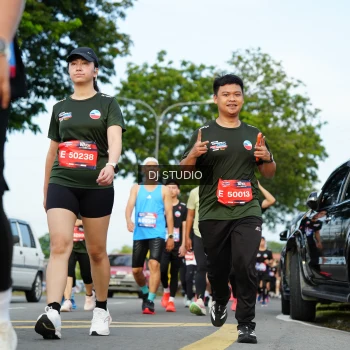 Runner Photo 3998296