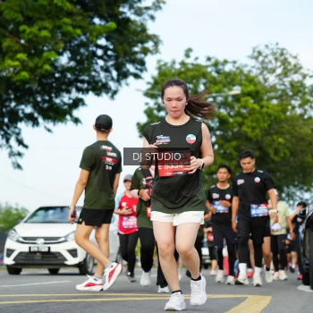 Runner Photo 3998321