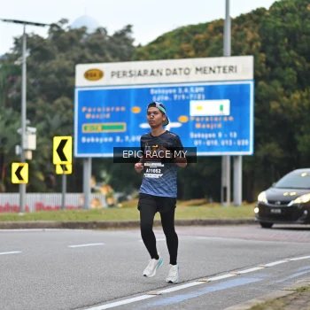 Runner Photo 3998329