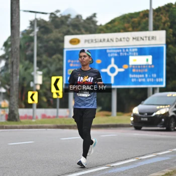 Runner Photo 3998337