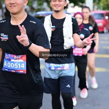 Runner Photo 3998343