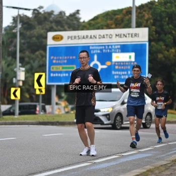 Runner Photo 3998345