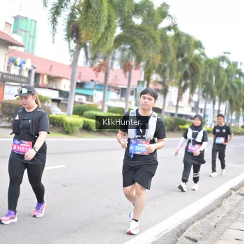 Runner Photo 3998365